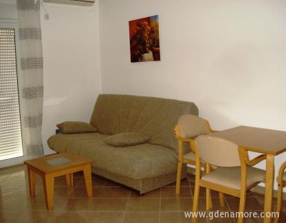 Sun Villag, Sun Villag, Petricija st.6, privatni smeštaj u mestu Djenović, Crna Gora